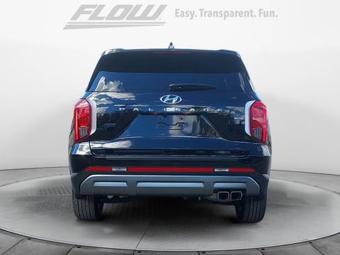 Certified 2025 Hyundai Palisade SEL image 7
