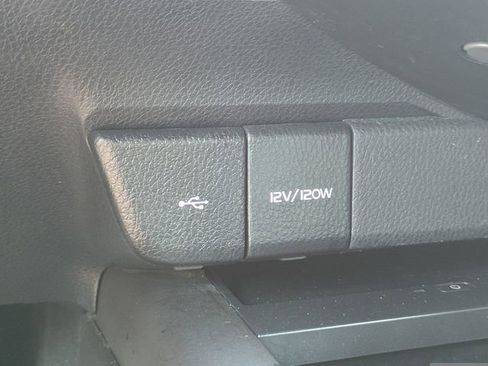 Used 2024 Toyota Camry XSE FWD image 21