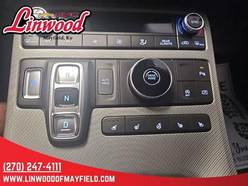 Used 2023 Hyundai Palisade SEL w/ Premium Package FWD image 27