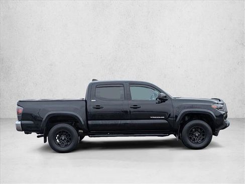 Used 2020 Toyota Tacoma SR5 image 6