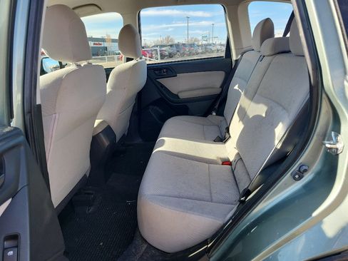 Used 2016 Subaru Forester 2.5i image 11