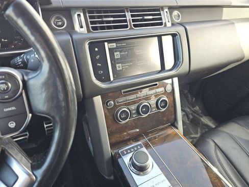 Used 2016 Land Rover Range Rover Supercharged image 34