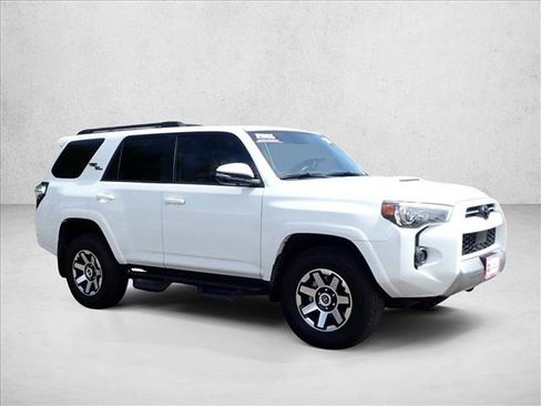 Used 2024 Toyota 4Runner TRD Off-Road Premium w/ Moonroof Package AWD/4WD image 6