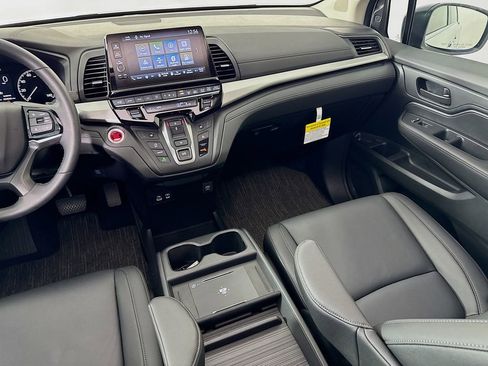 Used 2026 Honda Odyssey EX-L image 31