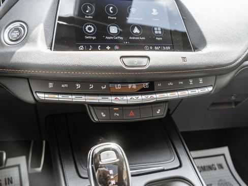 Used 2021 Cadillac XT4 Sport image 22