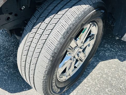 Used 2024 Ford F150 XLT w/ Equipment Group 302A MID image 22