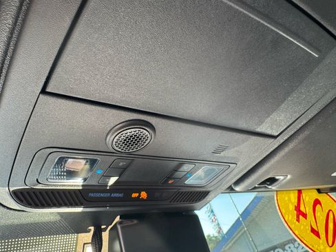 Used 2024 Ford Bronco Outer Banks w/ Sasquatch Package image 33