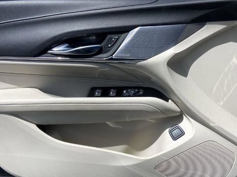 Used 2023 Cadillac CT4 Luxury w/ Sun And Sound Package RWD image 19