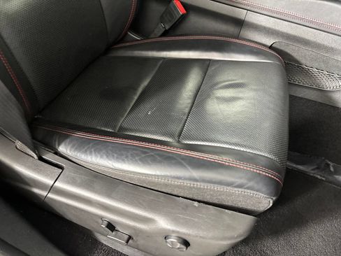 Used 2024 Dodge Durango GT RWD image 32
