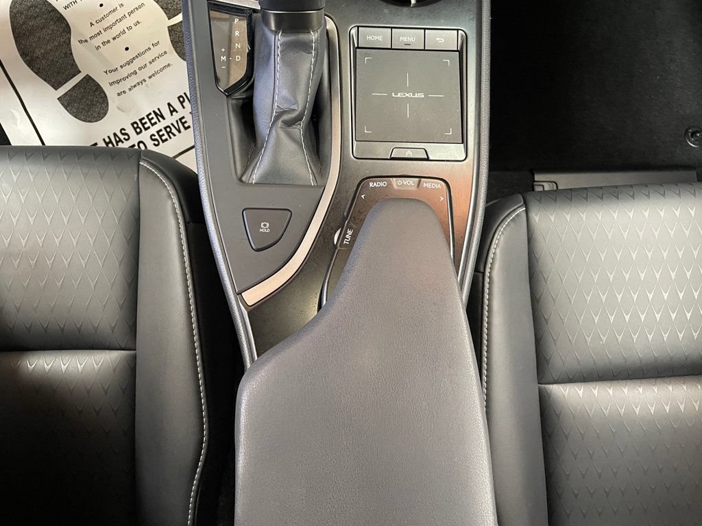 Used 2021 Lexus UX 200 FWD image 28
