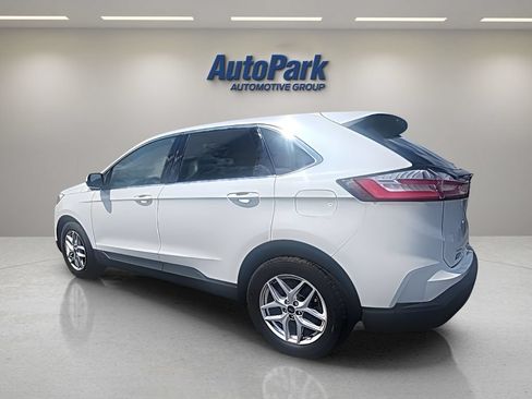 Used 2024 Ford Edge SEL w/ Convenience Package AWD/4WD image 5