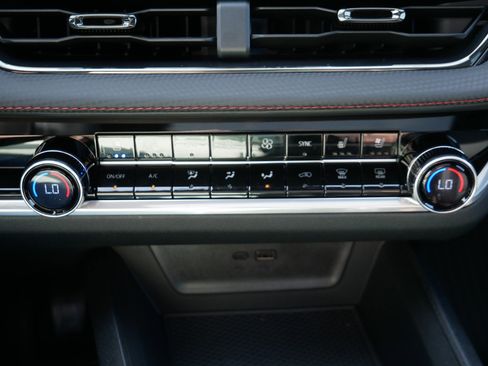 New 2026 Chevrolet Equinox RS w/ Convenience Package III image 8