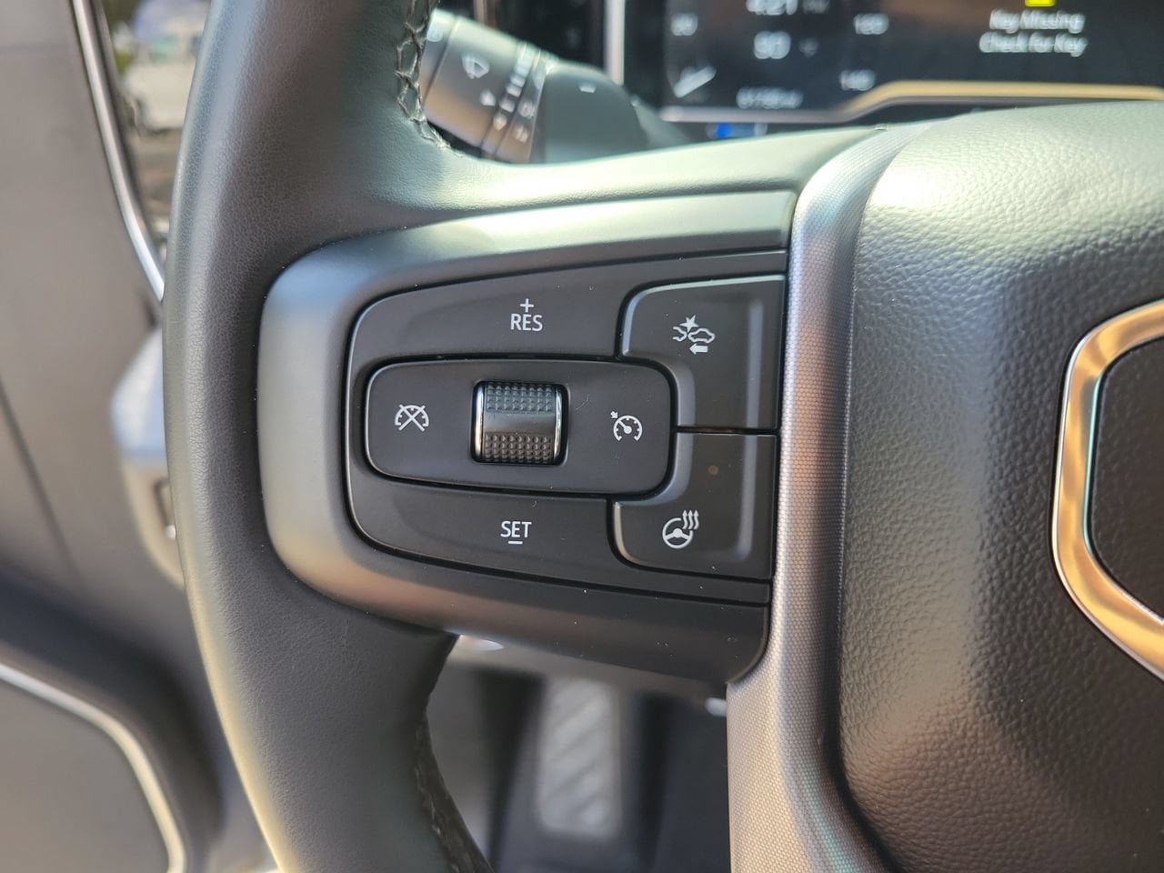 Used 2023 GMC Sierra 1500 SLT w/ SLT Premium Package AWD/4WD image 19
