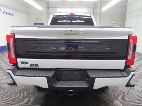 Used 2025 Ford F250 Platinum image 43