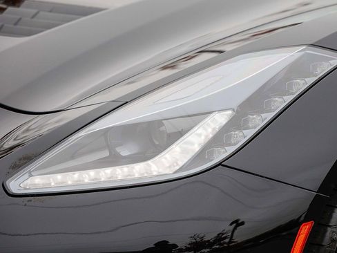 Used 2016 Chevrolet Corvette Stingray Convertible image 7