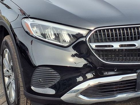 Used 2024 Mercedes-Benz GLC 300 image 25