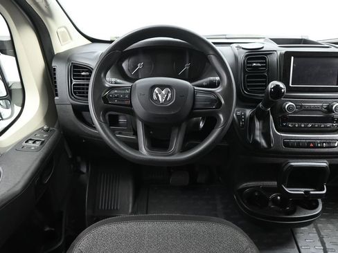 Used 2022 RAM ProMaster 2500 image 24