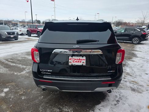 Used 2021 Ford Explorer Limited image 4