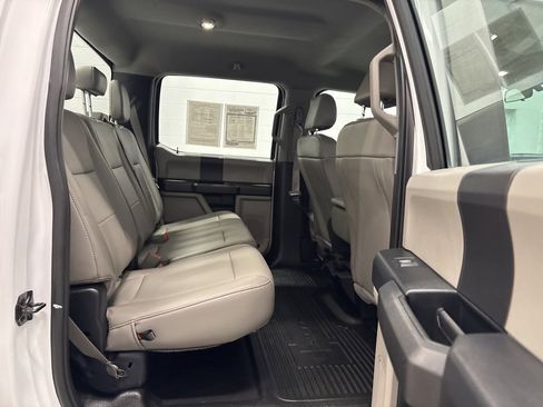 Used 2019 Ford F350 XL w/ Power Equipment Group image 34