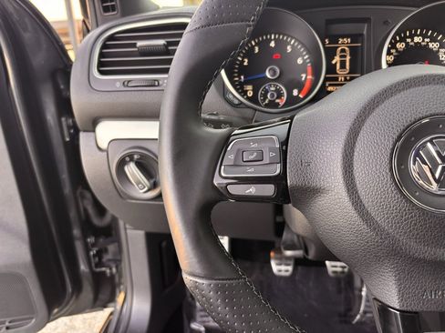 Used 2013 Volkswagen Golf R 4-Door image 6