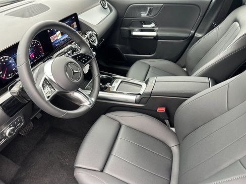 New 2025 Mercedes-Benz GLA 250 image 10