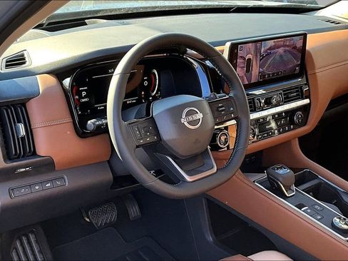 New 2026 Nissan Pathfinder Platinum w/ Cargo Package image 7