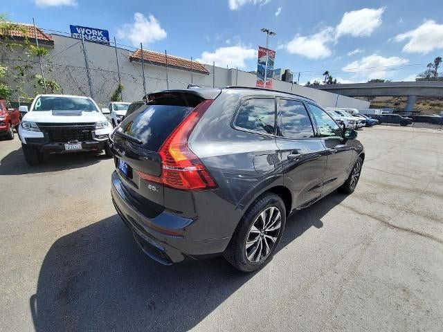 Used 2025 Volvo XC60 B5 Plus AWD/4WD image 8