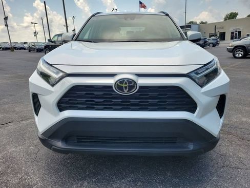 Used 2024 Toyota RAV4 XLE FWD image 8