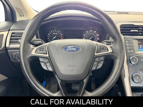 Used 2019 Ford Fusion S FWD image 13