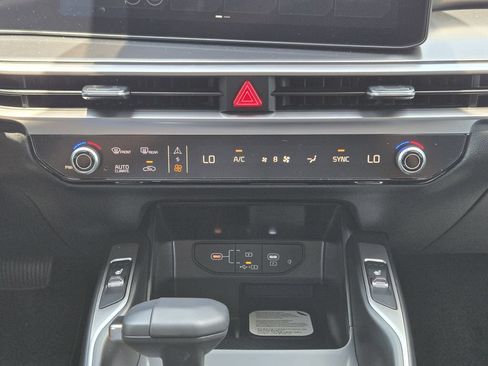 New 2026 Kia Sorento S FWD image 14