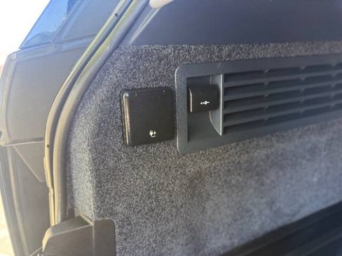 Used 2019 Land Rover Range Rover HSE AWD/4WD image 24