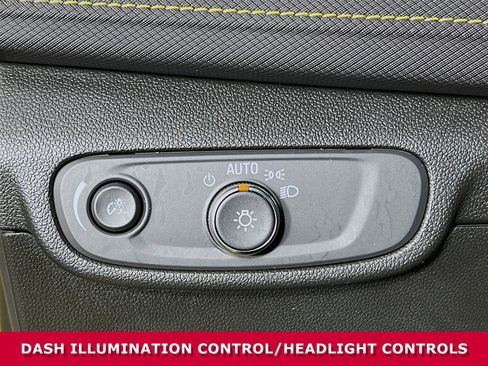 Certified 2024 Chevrolet TrailBlazer ACTIV w/ Convenience Package image 13