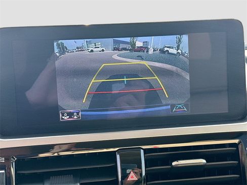 Used 2022 Lexus GX 460 Premium image 12