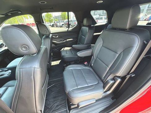 Used 2023 Chevrolet Traverse LT AWD/4WD image 23