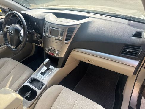 Used 2014 Subaru Outback 2.5i Premium w/ Popular Package #1B image 16