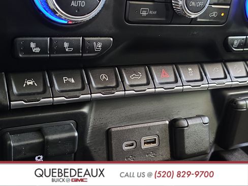 Used 2021 GMC Sierra 1500 Denali w/ Denali Ultimate Package AWD/4WD image 23