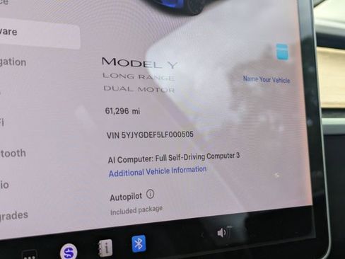 Used 2020 Tesla Model Y Long Range image 30