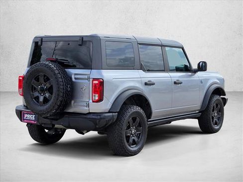 Used 2024 Ford Bronco Black Diamond AWD/4WD image 5