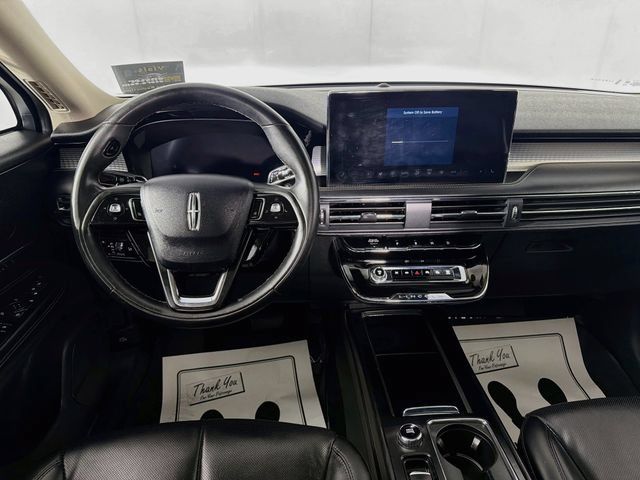 Used 2024 Lincoln Corsair AWD w/ Equipment Group 101A image 22