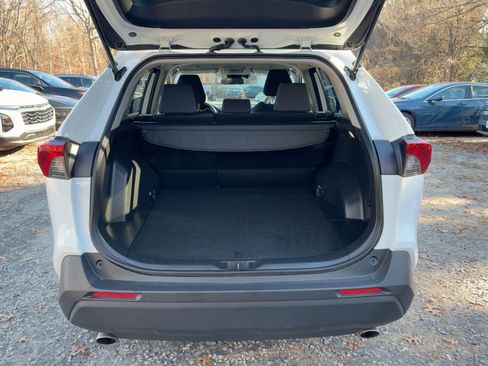 Used 2025 Toyota RAV4 XLE image 15