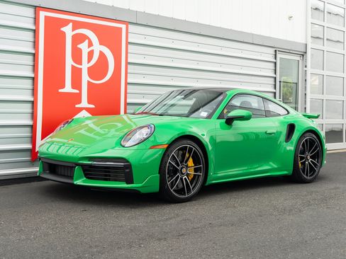 Used 2022 Porsche 911 Turbo S AWD/4WD image 40
