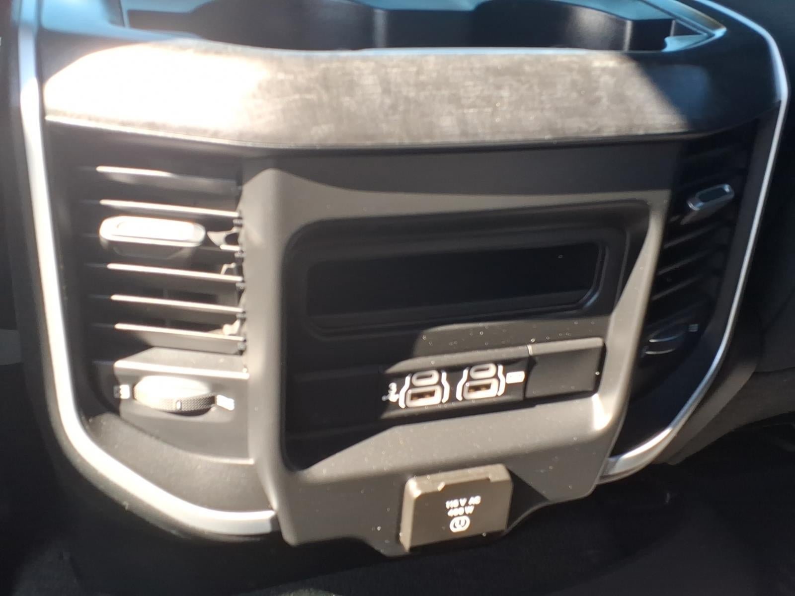 Used 2020 RAM 1500 Big Horn AWD/4WD image 15