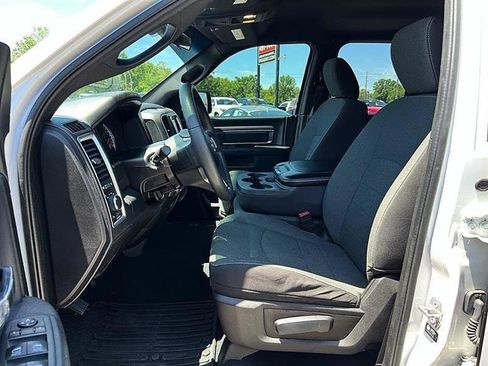 Used 2022 RAM 1500 Classic Warlock AWD/4WD image 12