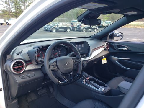 New 2026 Chevrolet Trax RS image 28