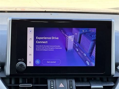 Used 2023 Toyota RAV4 XLE Premium image 17