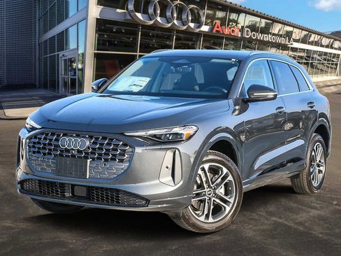 New 2025 Audi Q5 Premium image 1