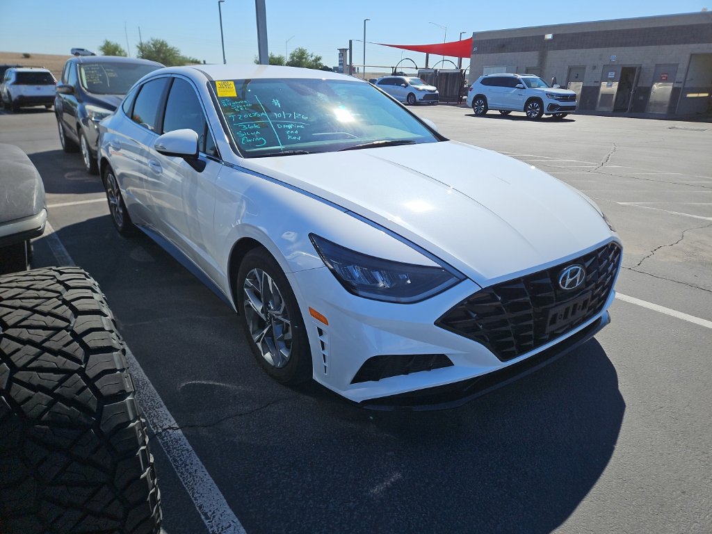 Used 2023 Hyundai Sonata SEL FWD image 4