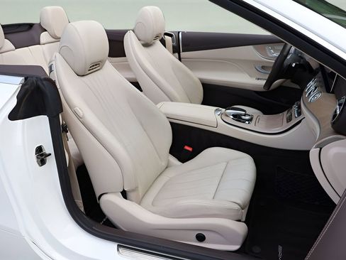Used 2020 Mercedes-Benz E 450 Cabriolet image 19