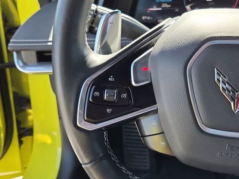 Used 2021 Chevrolet Corvette Stingray Convertible w/ Z51 Performance Package image 25