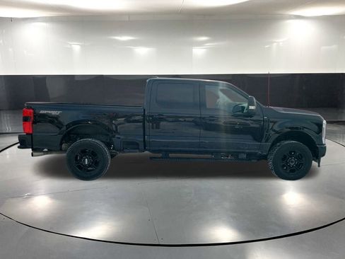 Used 2024 Ford F350 XLT w/ XLT Premium Package image 4
